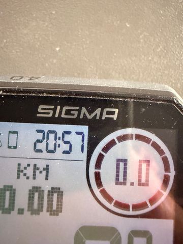 Used Sigma ROX 4.0 GPS Cycle Computer 2023 bike — image 7 of 7