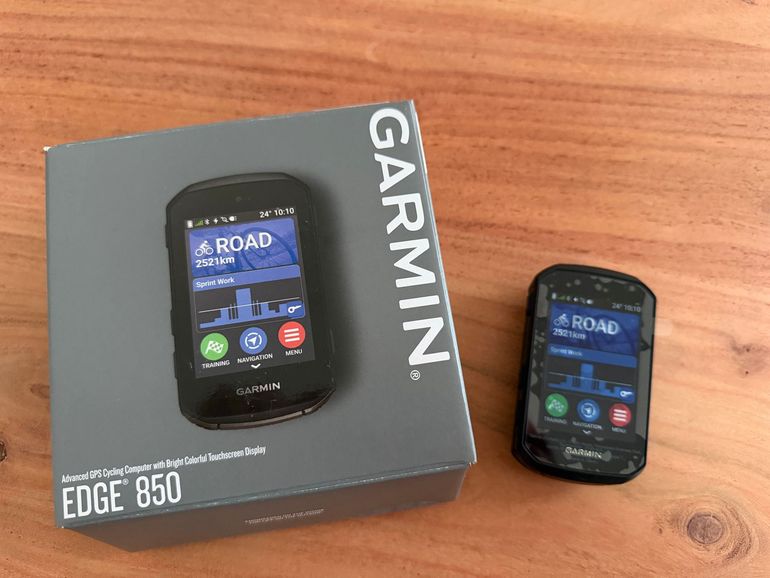 Used Garmin Edge 850 GPS Cycling Computer 2026 bike — image 1 of 2