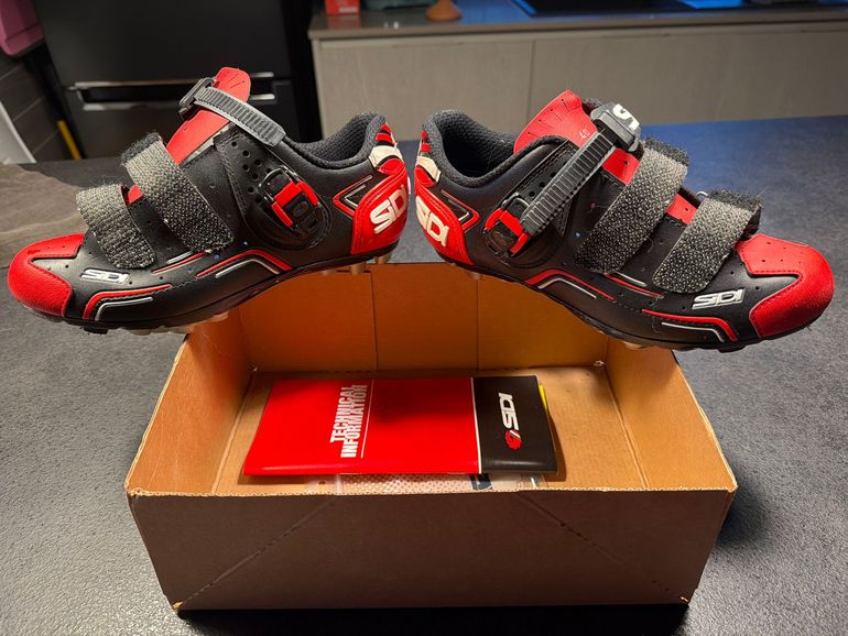 Used Sidi cbuvel bike — image 2 of 3