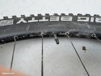 Used Giant Jantes AM 29 Pour VTT + Pneus, Cassette, Disques NEUFS bike — image 7 of 8
