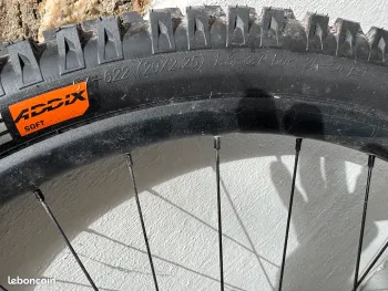 Used Giant Jantes AM 29 Pour VTT + Pneus, Cassette, Disques NEUFS bike — image 3 of 8