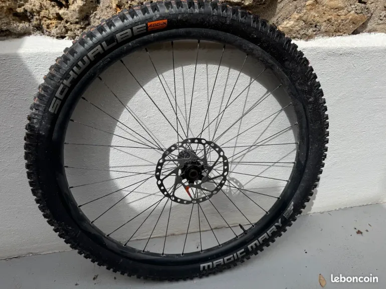 Used Giant Jantes AM 29 Pour VTT + Pneus, Cassette, Disques NEUFS bike — image 2 of 8
