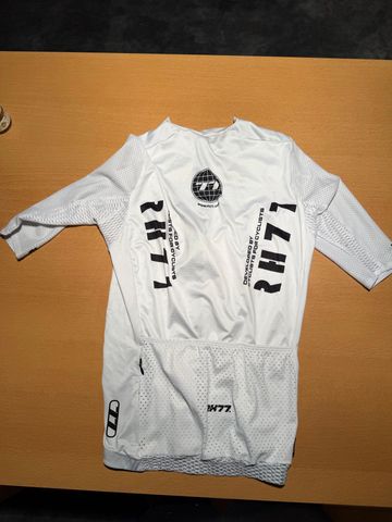Used RH77 Prime White 2025 bike — image 2 of 2