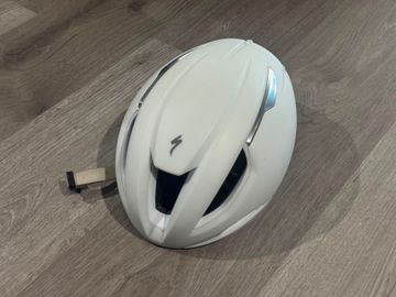 Used Specialized Evade 3 Helmet bike — image 1 of 3