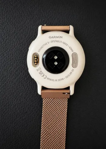 Used Garmin Vivoactive 5 bike — image 3 of 3