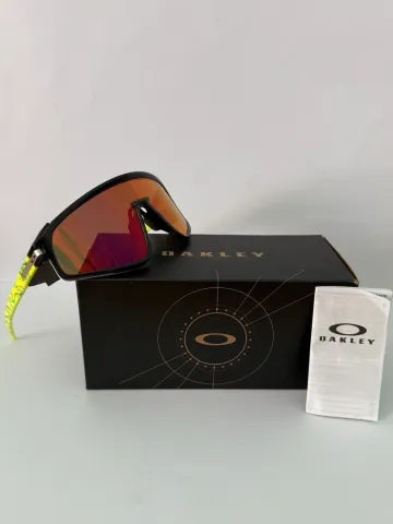 Tweedehands Oakley Latch Panel OO9404 bike — afbeelding 9 van 15