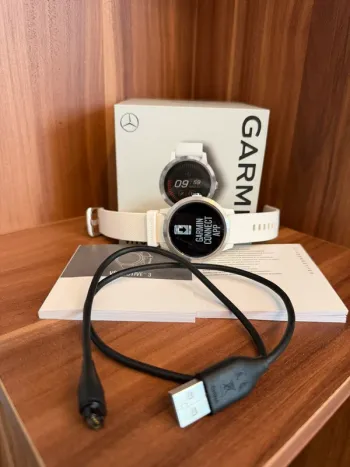 Used Garmin Vivoactive 3 bike — image 6 of 6