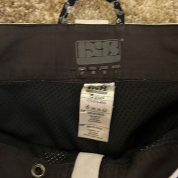 Used Ixs Champ MTB Shorts bike — image 3 of 3