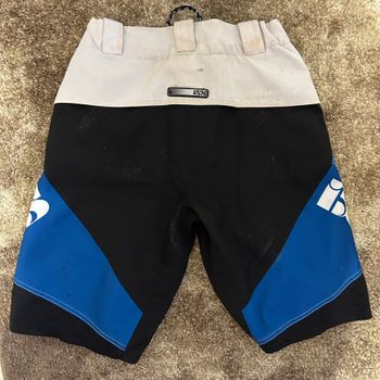 Used Ixs Champ MTB Shorts bike — image 2 of 3
