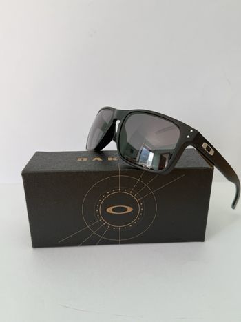 Used Oakley Holbrook XL OO9417 bike — image 7 of 14