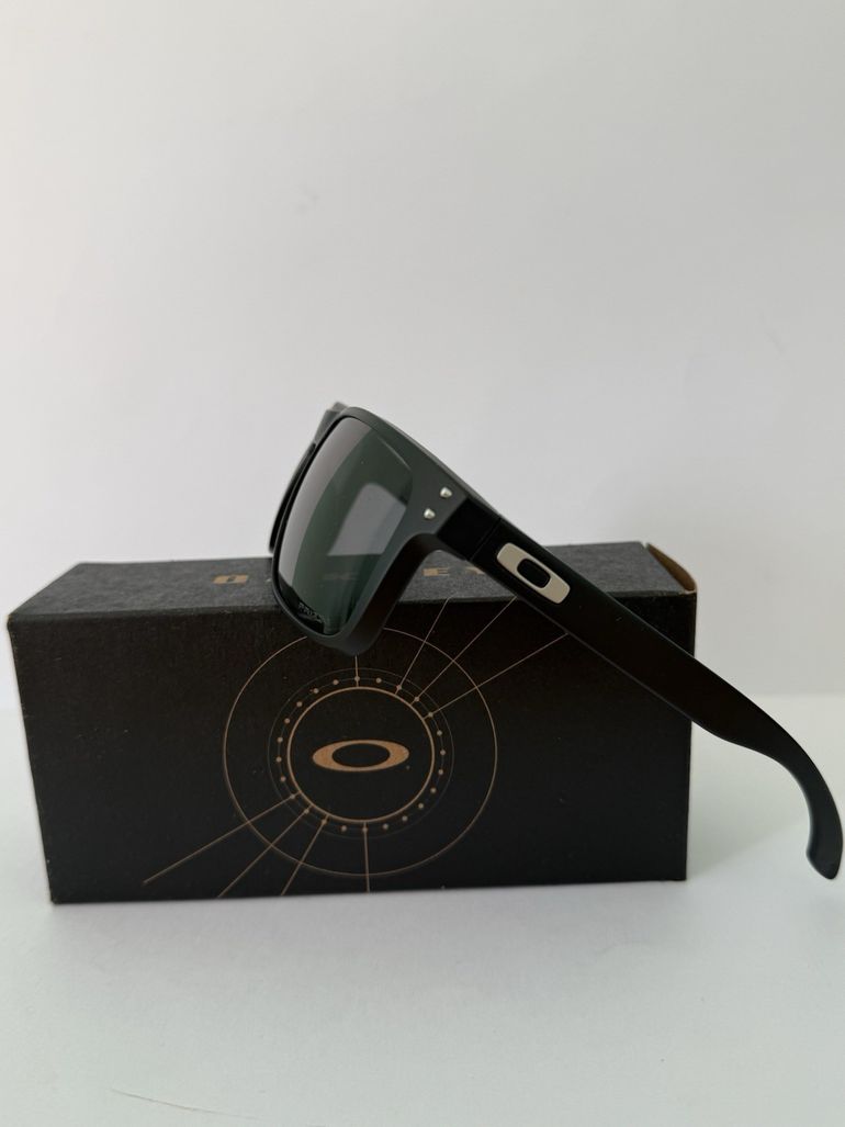 Used Oakley Holbrook XL OO9417 bike — image 9 of 14