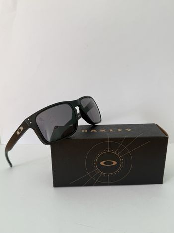 Used Oakley Holbrook XL OO9417 bike — image 6 of 14