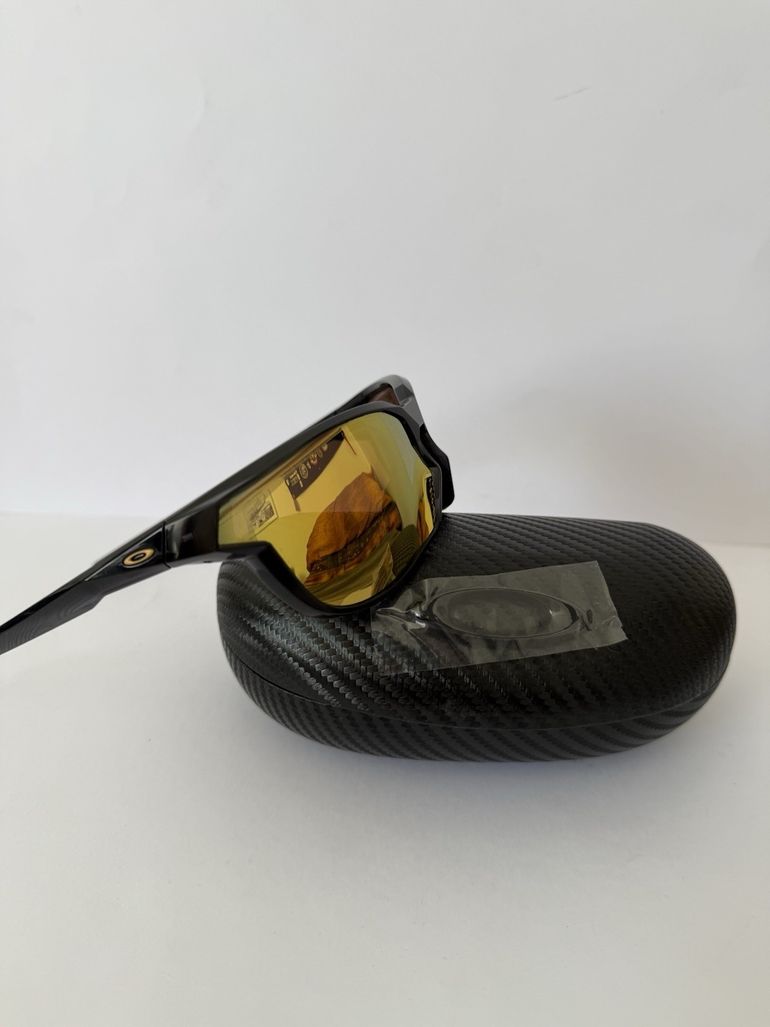 Used Oakley Kaast bike — image 12 of 15
