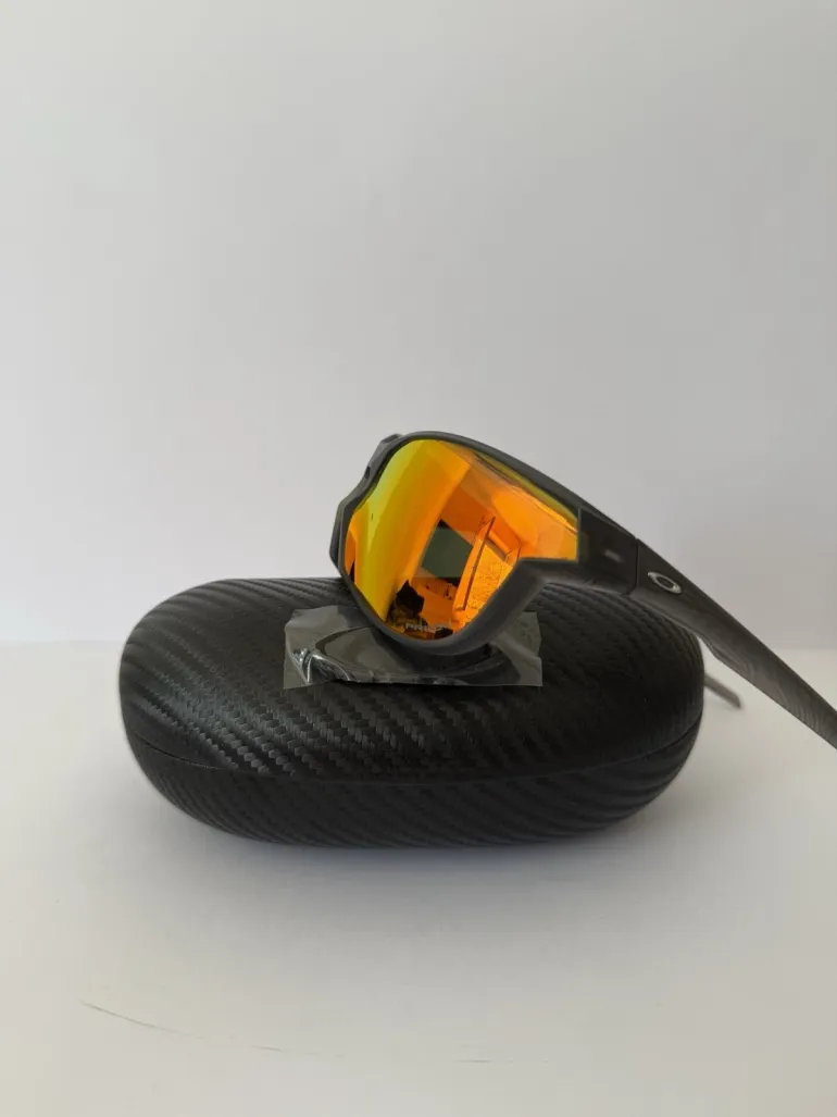 Used Oakley OO 9227 Kaast bike — image 11 of 15