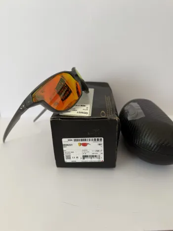 Used Oakley OO 9227 Kaast bike — image 7 of 15