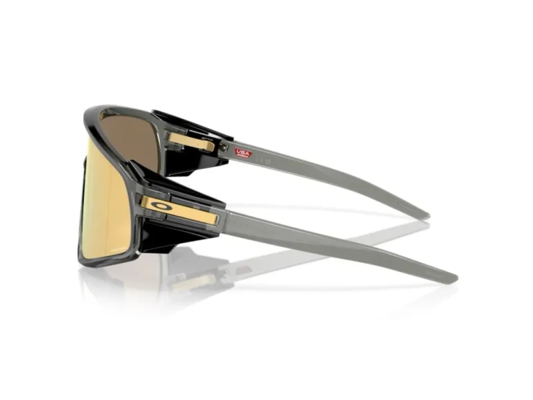 Used Oakley LATCH PANEL OO940405 bike — image 5 of 15