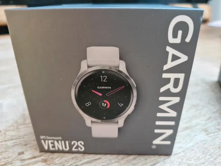 Used Garmin Venu 2S bike — image 3 of 3
