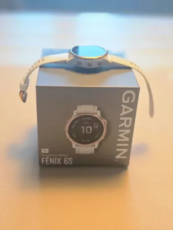 Used Garmin Fenix 6s bike — image 9 of 13