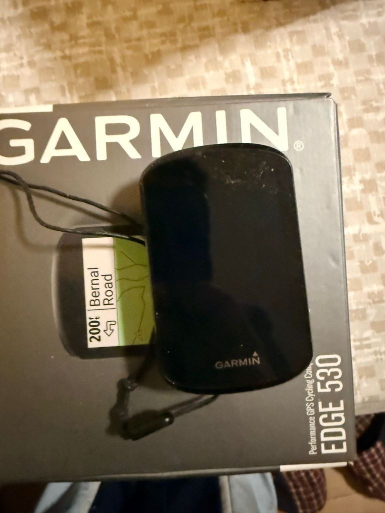 Used Garmin Edge 530 GPS Cycling Computer bike — image 1 of 7