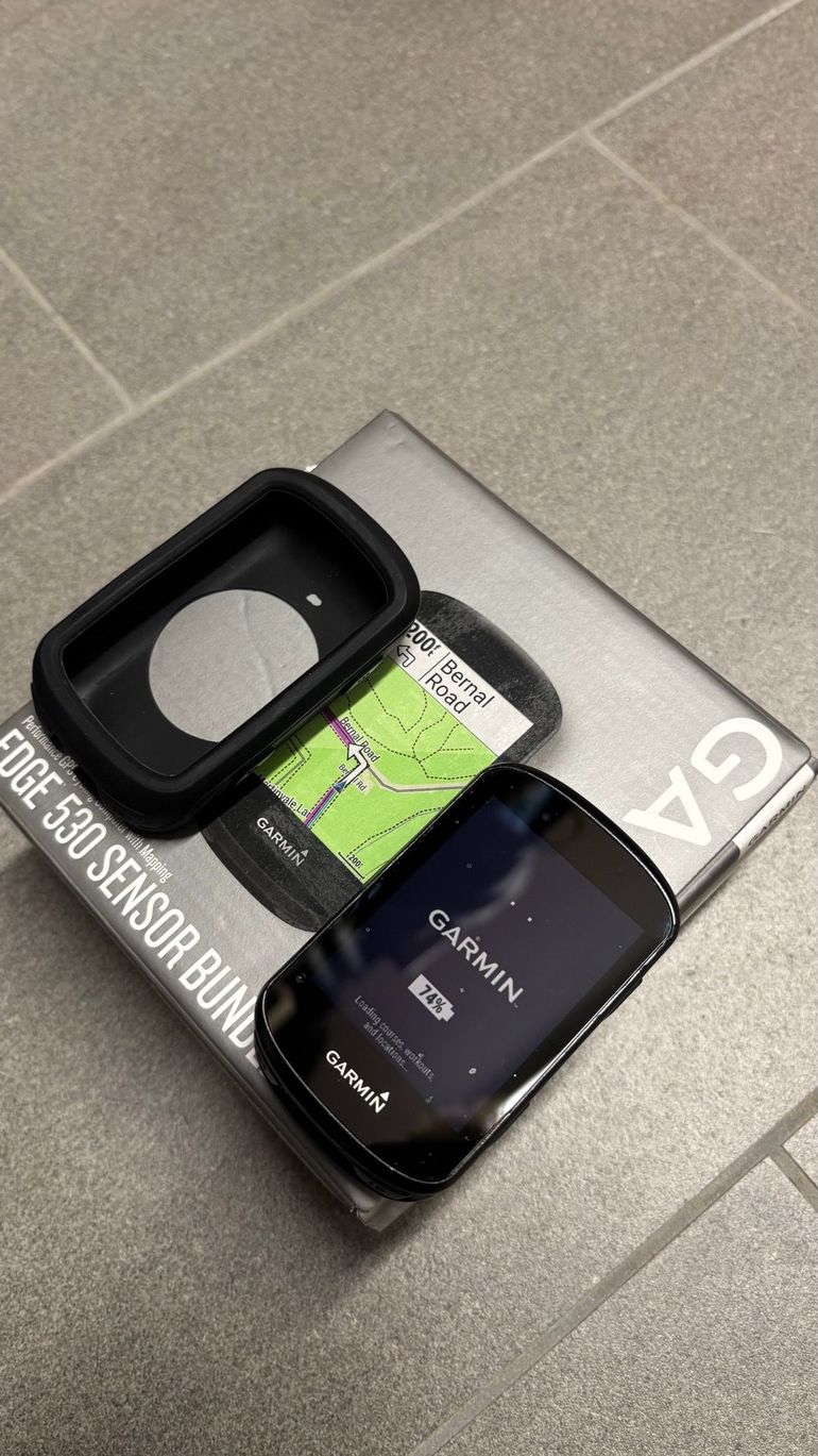 Used Garmin Edge 530 GPS Cycling Computer 2021 bike — image 2 of 3
