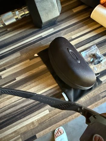 Used Oakley Encoder Strike 2025 bike — image 7 of 8