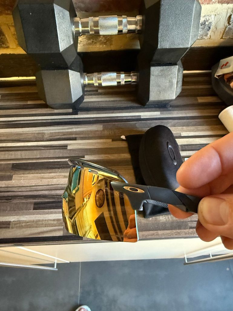 Used Oakley Encoder Strike 2025 bike — image 5 of 8