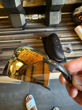 Used Oakley Encoder Strike 2025 bike — image 4 of 8