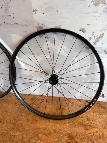 Gebrauchtes Cyp Carbon 29" Boost Wheelset 2023 bike — Bild 3 von 8