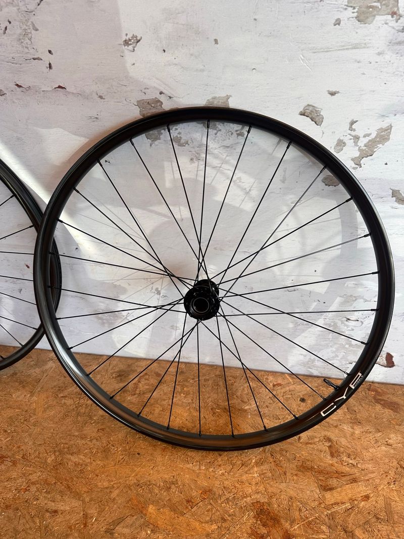 Gebrauchtes Cyp Carbon 29" Boost Wheelset 2023 bike — Bild 3 von 8