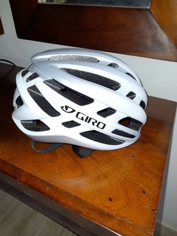 Used Giro Agilis bike — image 3 of 8