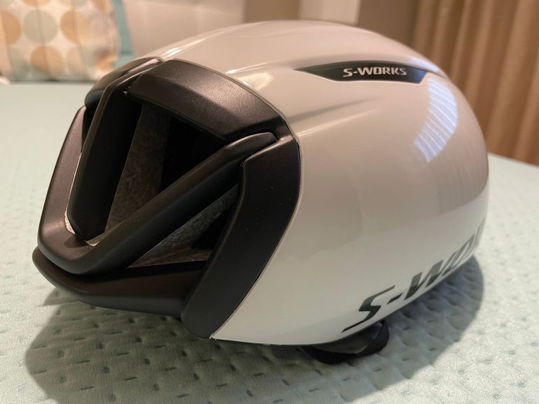 Used Specialized Evade 3 Helmet bike — image 4 of 9
