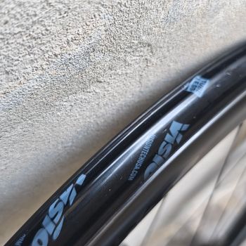 Used Vision Metron RS 45 Wheelset 2025 bike — image 9 of 9