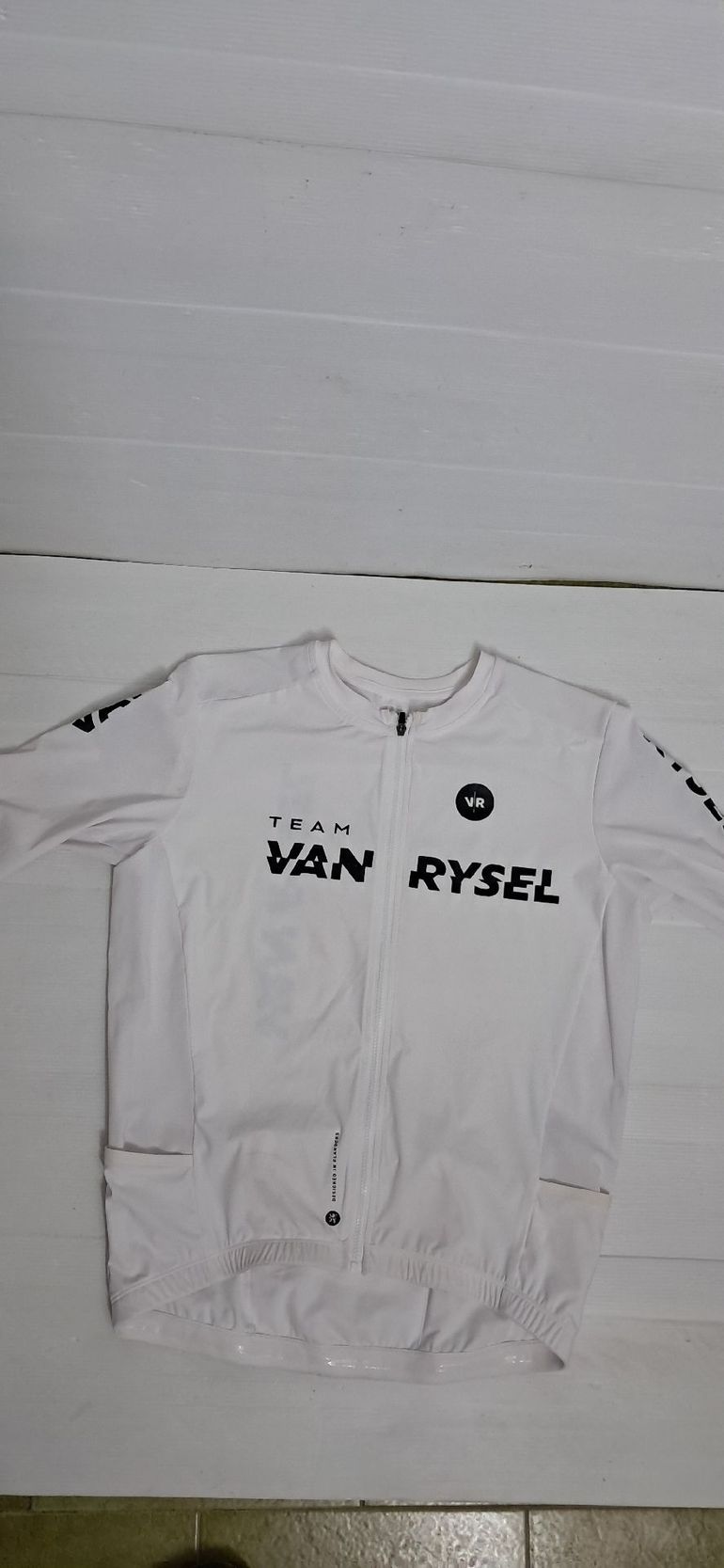 Used Van Rysel Maglia Ciclismo Maniche Corte 2026 bike — image 1 of 3