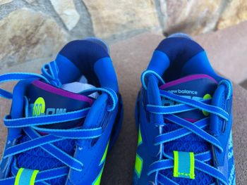 Used New Balance HESI LOW v2 2025 bike — image 3 of 7