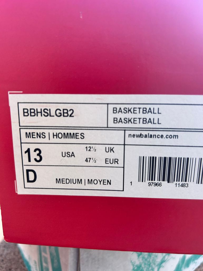 Used New Balance HESI LOW v2 2025 bike — image 6 of 7