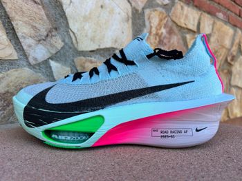 Used Nike Air Zoom Alphafly Next% 3 bike — image 2 of 13