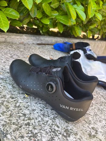 Used Van Rysel NCR 2026 bike — image 3 of 3