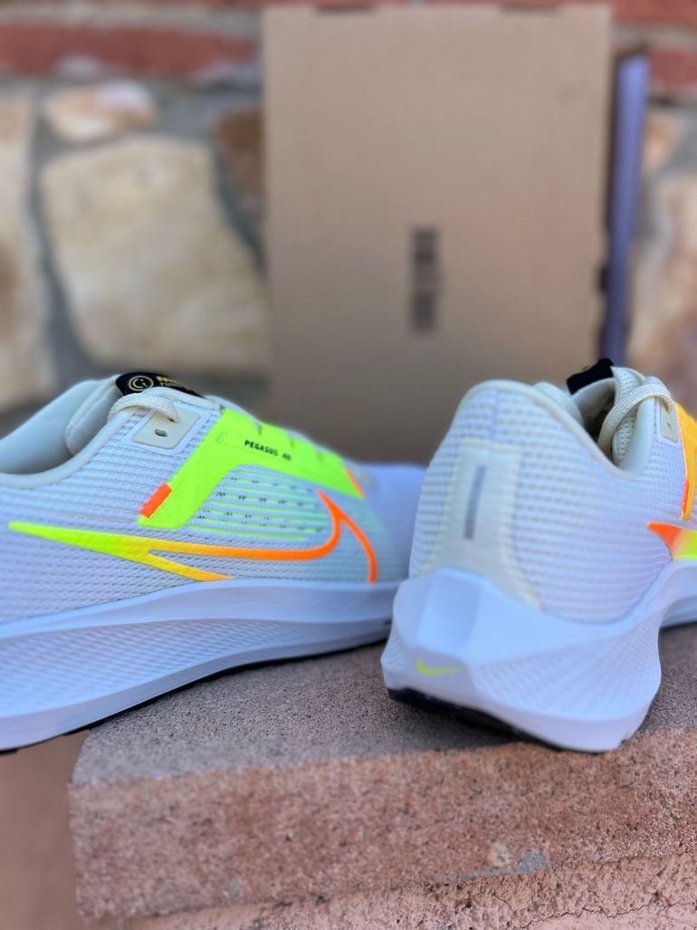 Used Nike Air Zoom Pegasus 40 2025 bike — image 10 of 11