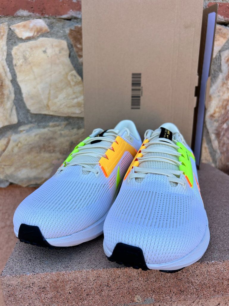Used Nike Air Zoom Pegasus 40 2025 bike — image 8 of 11