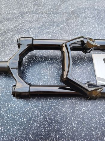 Used Marzocchi Z2 150mm 29" bike — image 2 of 7