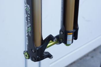 Used Dvo Emerald 203mm Green DH Fork 26" Upside-Down 2013 bike — image 15 of 17