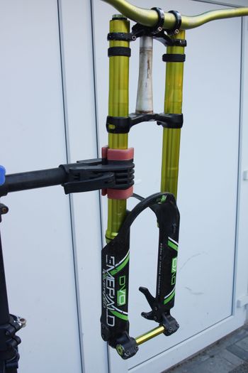 Used Dvo Emerald 203mm Green DH Fork 26" Upside-Down 2013 bike — image 9 of 17