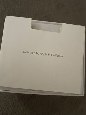 Used apple AirPods Pro 3 2025 bike — image 7 of 7