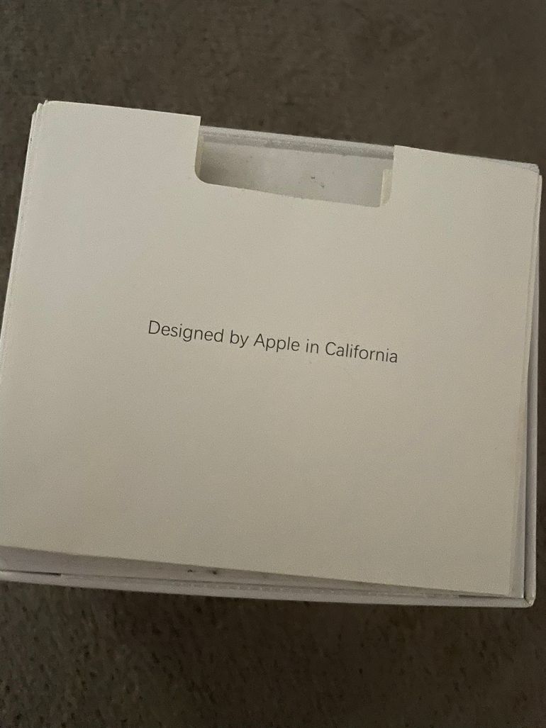 Used apple AirPods Pro 3 2025 bike — image 7 of 7
