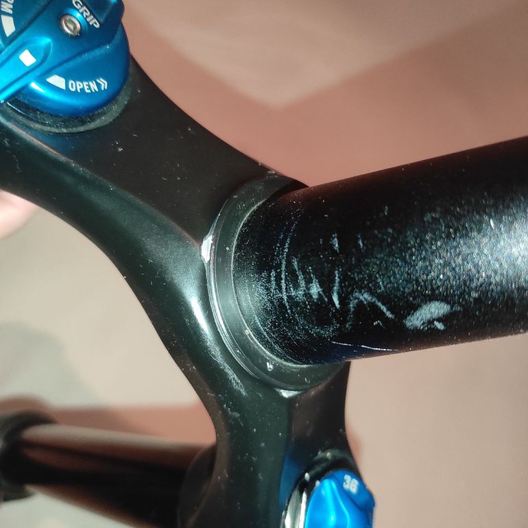 Used Fox 36 Float Rhythm 27.5+, skok 170mm, Grip Damper, Boost 110x15QR 2020 bike — image 6 of 17