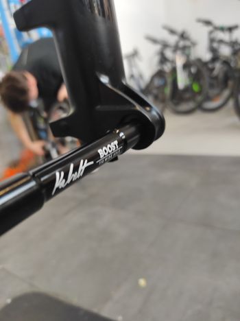 Used Fox 36 Float Rhythm 27.5+, skok 170mm, Grip Damper, Boost 110x15QR 2020 bike — image 12 of 17