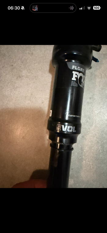 Used Fox DPS Performance 210x52.5 bike — image 4 of 4