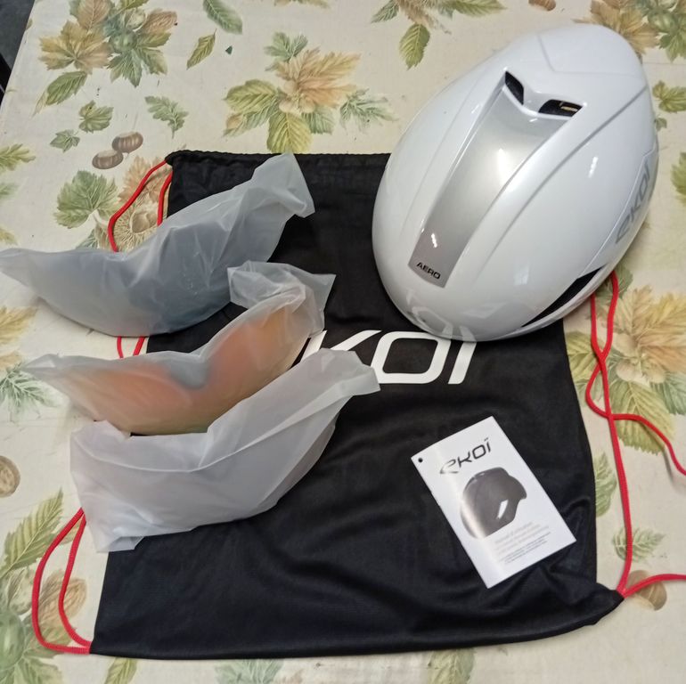 Used Ekoi AERO16 Helmet 2026 bike — image 1 of 6