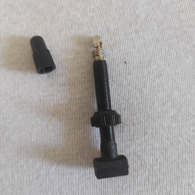 Used Cushcore Tire Insert bike — image 14 of 14