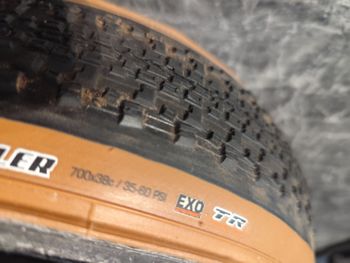 Used Maxxis Rambler EXO TR bike — image 4 of 4